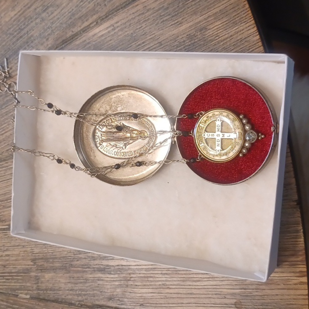 Unique choker necklace made in Italy